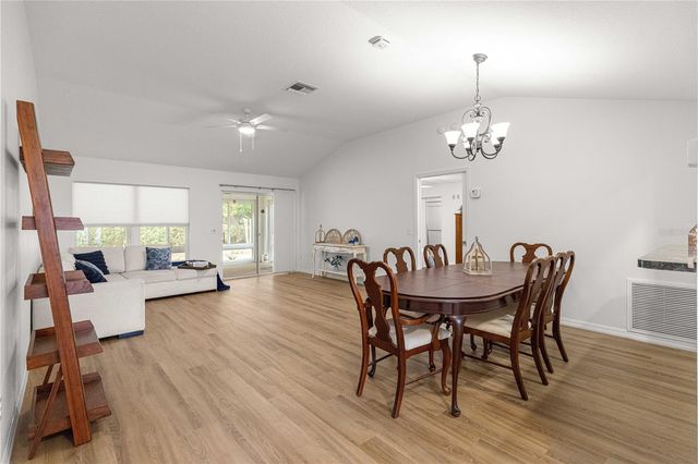 1134 SALIDO AVENUE, Lady Lake, FL 32159