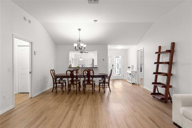 1134 SALIDO AVENUE, Lady Lake, FL 32159