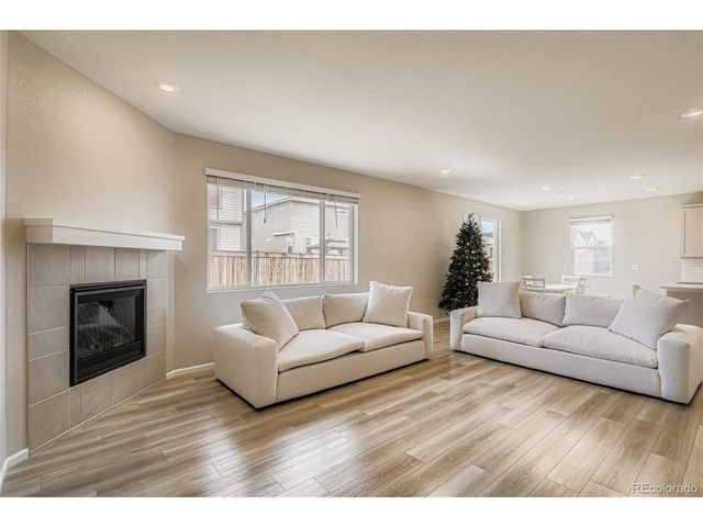 9148 Salida St, Commerce City, CO 80022