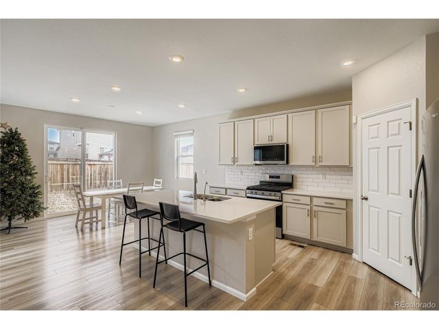 9148 Salida St, Commerce City, CO 80022