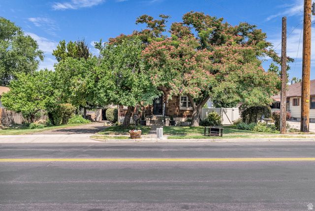 2554 W 6000 S, Roy, UT 84067