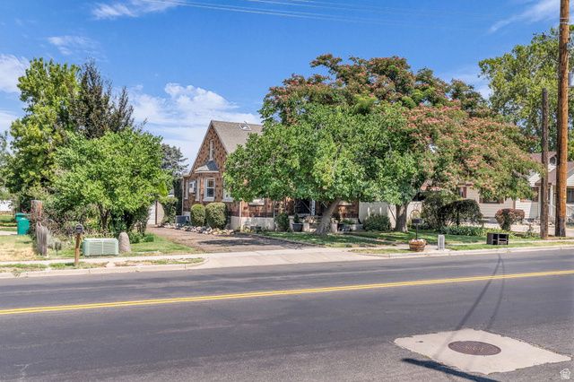 2554 W 6000 S, Roy, UT 84067