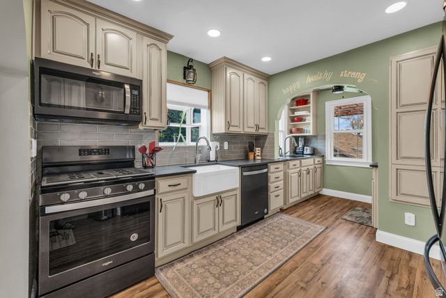 2554 W 6000 S, Roy, UT 84067