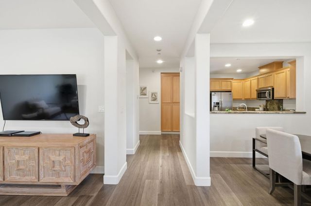 7942 English Oak Circle, Gilroy, CA 95020