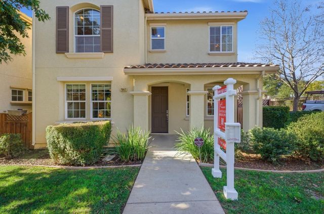 7942 English Oak Circle, Gilroy, CA 95020