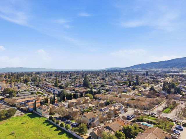 7942 English Oak Circle, Gilroy, CA 95020
