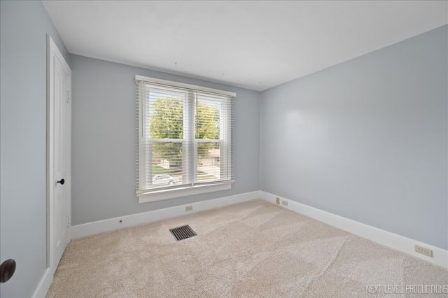 524 Walnut Street, Batavia, IL 60510