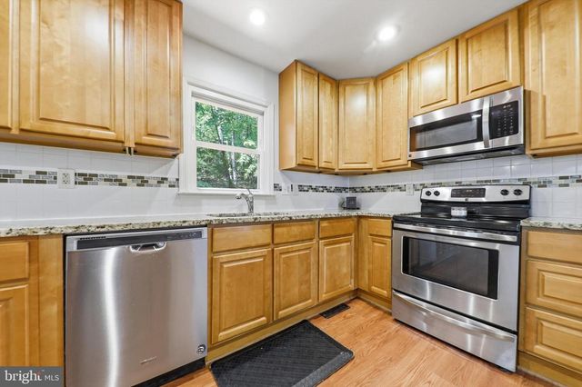 10322 OLD LIBERTY RD, Frederick, MD 21701