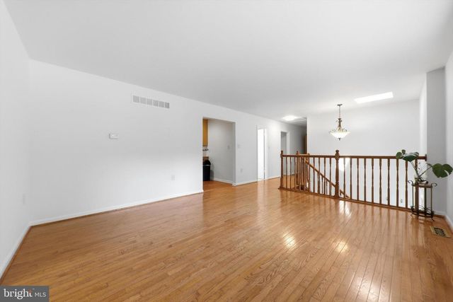 10322 OLD LIBERTY RD, Frederick, MD 21701
