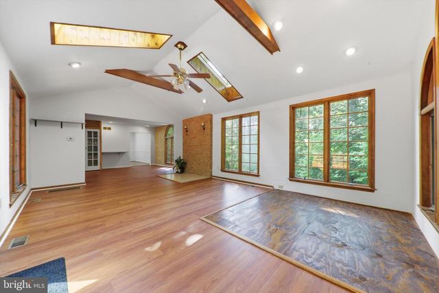 10322 OLD LIBERTY RD, Frederick, MD 21701