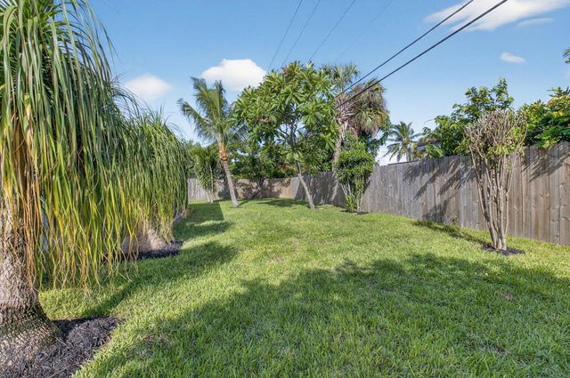 513 Lindell Boulevard, Delray Beach, FL 33444