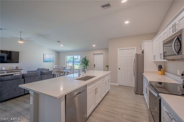 8152 Pelican RD, Fort Myers, FL 33967