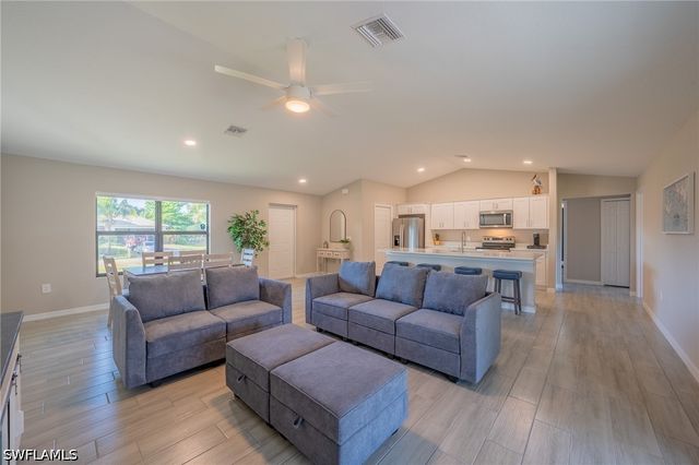 8152 Pelican RD, Fort Myers, FL 33967