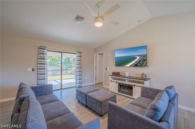 8152 Pelican RD, Fort Myers, FL 33967