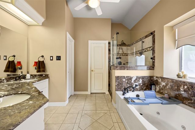2505 Inverrary Drive, Ennis, TX 75119