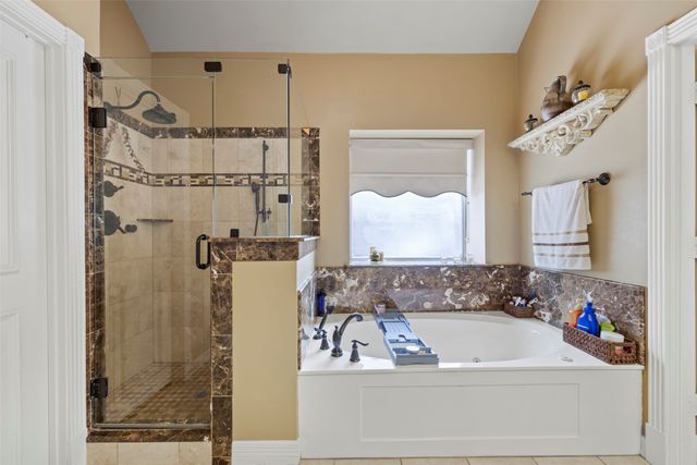 2505 Inverrary Drive, Ennis, TX 75119