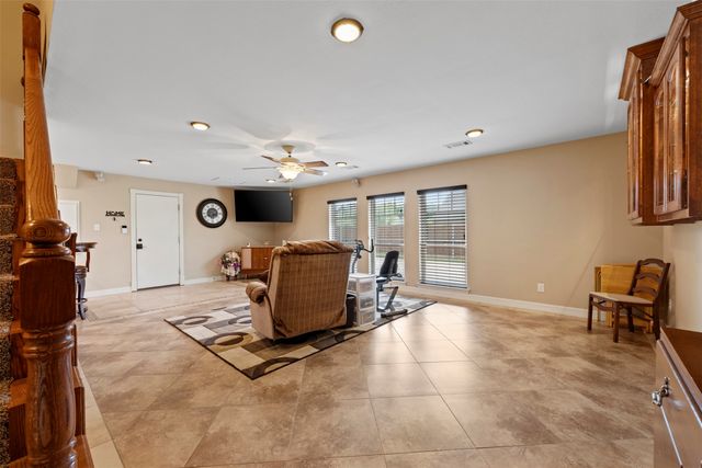 2505 Inverrary Drive, Ennis, TX 75119