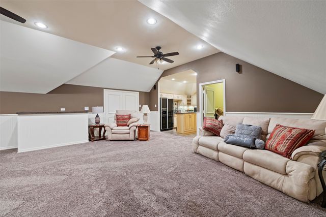 2505 Inverrary Drive, Ennis, TX 75119
