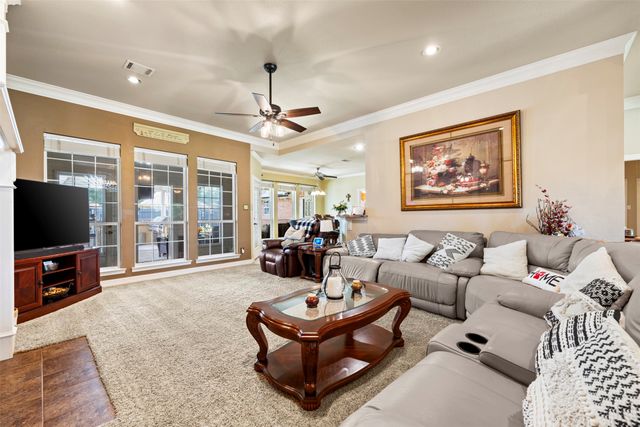 2505 Inverrary Drive, Ennis, TX 75119