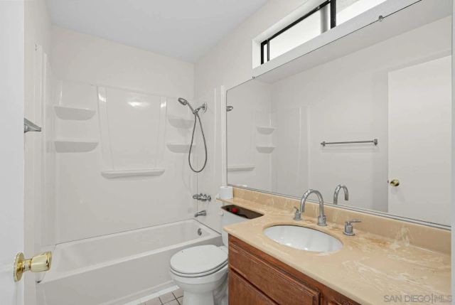 8750 Kester AVE 31, Panorama City, CA 91402