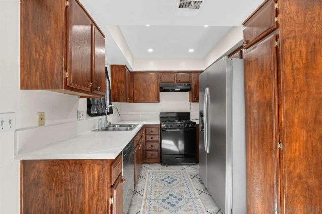 8750 Kester AVE 31, Panorama City, CA 91402