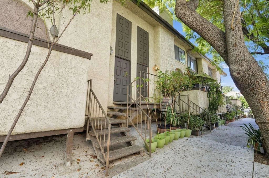 8750 Kester AVE 31, Panorama City, CA 91402