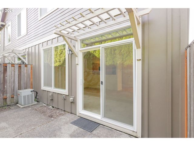 2414 Nw 168TH Pl, Beaverton, OR 97006