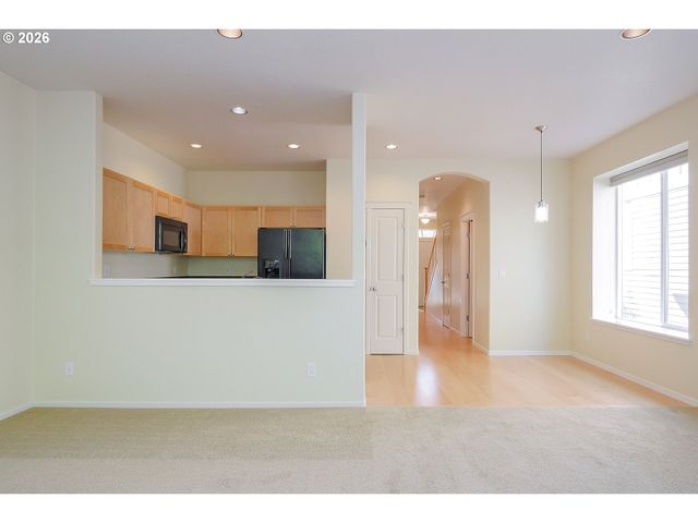 2414 Nw 168TH Pl, Beaverton, OR 97006