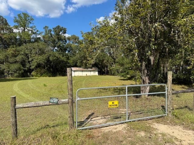 XX Crystal Lane, Crawfordville, FL 32327