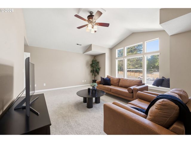 9111 Ne 84TH Ct, Vancouver, WA 98662