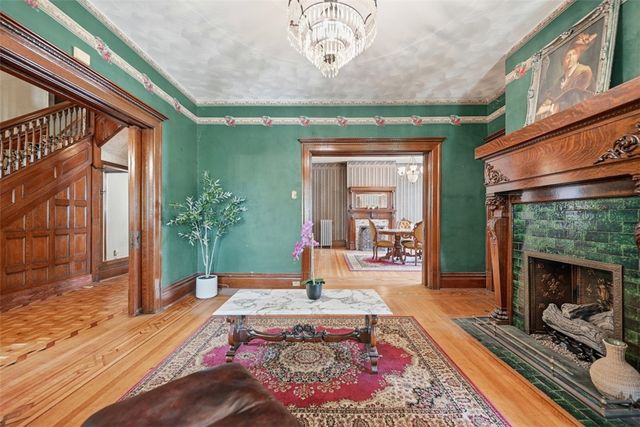 1101 Mcclure St, Munhall, PA 15120