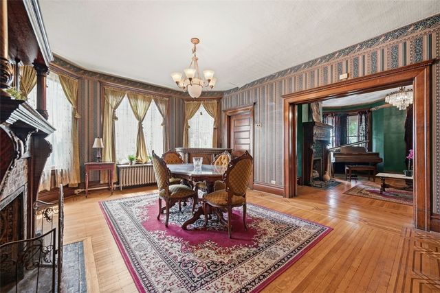 1101 Mcclure St, Munhall, PA 15120