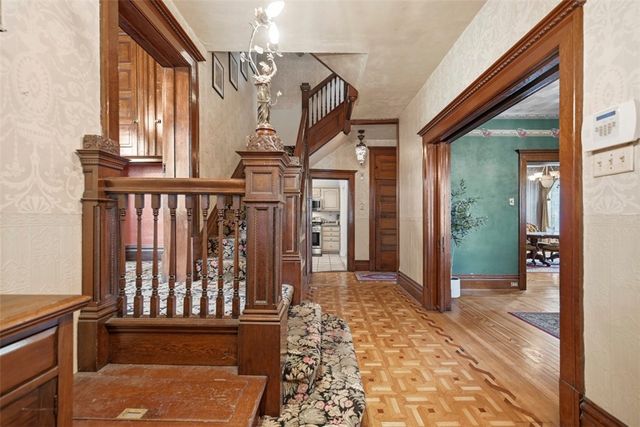 1101 Mcclure St, Munhall, PA 15120