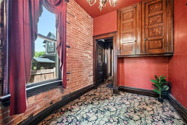 1101 Mcclure St, Munhall, PA 15120