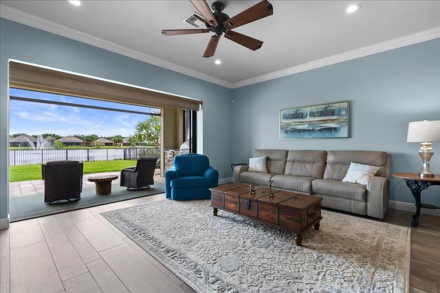 3704 Siena Circle, Wellington, FL 33414