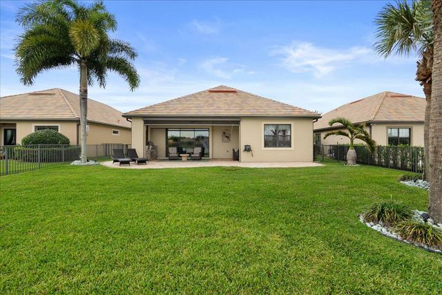 3704 Siena Circle, Wellington, FL 33414