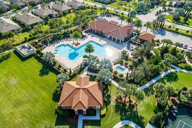 3704 Siena Circle, Wellington, FL 33414