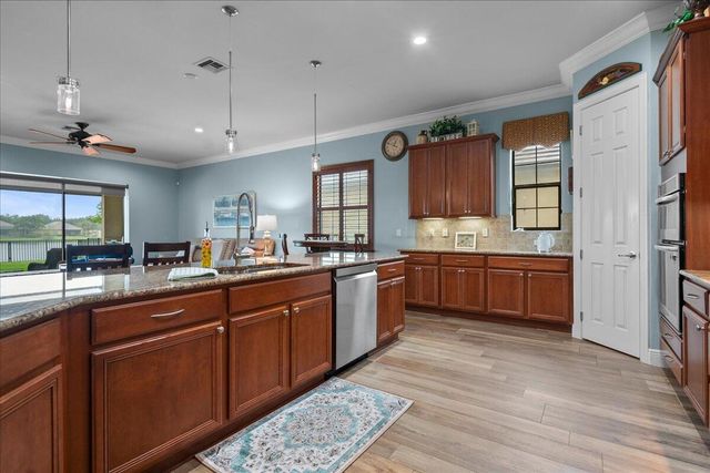 3704 Siena Circle, Wellington, FL 33414