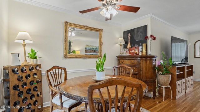 2714 Riedling Dr APT 4, Louisville, KY 40206