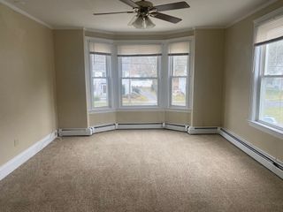 19 Elm Park 2, Groveland, MA 01834