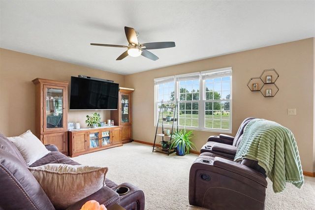 5948 Pollys Path, Berrien Springs, MI 49103