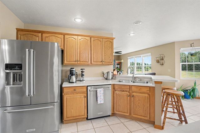 5948 Pollys Path, Berrien Springs, MI 49103