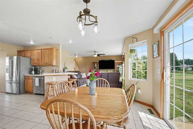 5948 Pollys Path, Berrien Springs, MI 49103