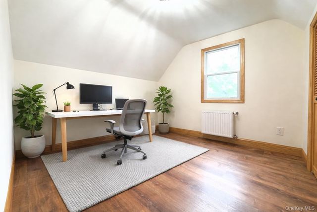 55 Landau Avenue, Floral Park, NY 11001