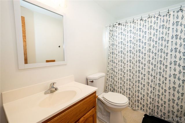 12387 Westwood Road, Alden, NY 14004