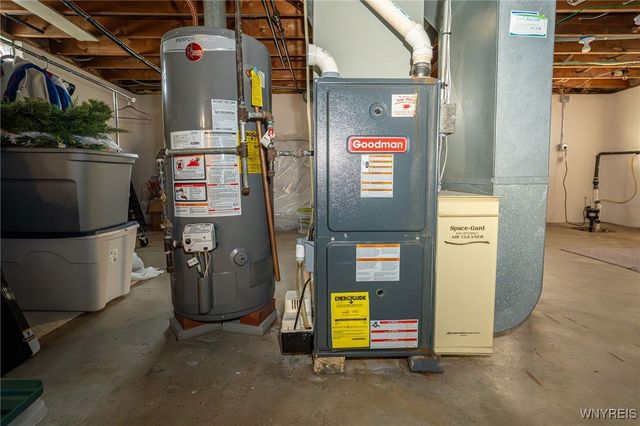 12387 Westwood Road, Alden, NY 14004