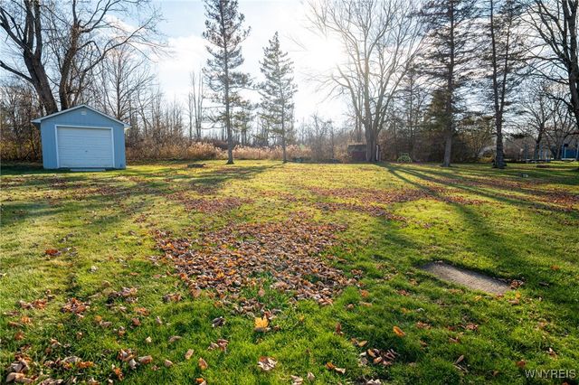 12387 Westwood Road, Alden, NY 14004