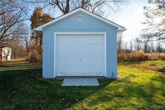 12387 Westwood Road, Alden, NY 14004