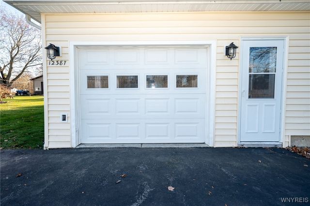 12387 Westwood Road, Alden, NY 14004