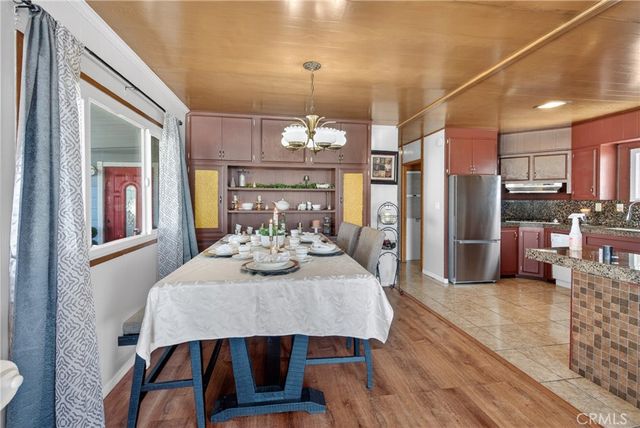 780 Santa Clara Circle, Hemet, CA 92543